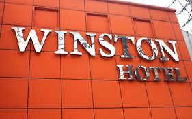 New Winston Hotel